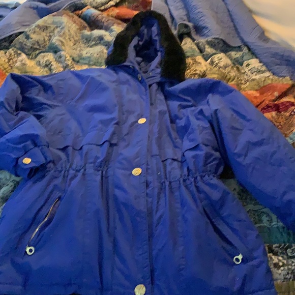 Winter jacket - Picture 2 of 2